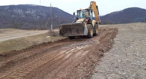 Construction site in Shurnukh. Photo: Tigran Avinyan, https://www.facebook.com/tigran.avinyan/photos/pcb.2681037092200694/2681036992200704/