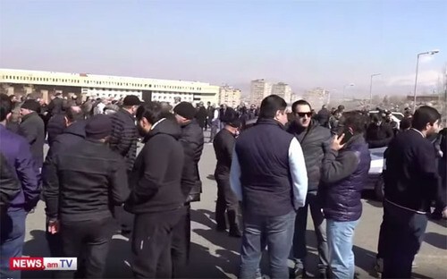 Protest action held by veterans of military operations in Nagorno-Karabakh. Screenshot: https://news.am/rus/news/632361.html
