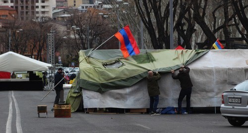 The protesters' tent camp. Yerevan, March 11, 2021. Photo by Tigran Petrosyan for the "Caucasian Knot"