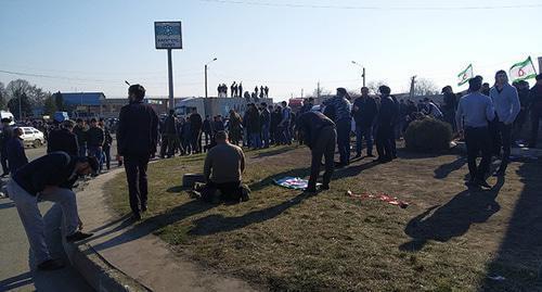 Participants of a protest action in Nazran, March 2019. Photo by Umar Yovloi for the Caucasian Knot