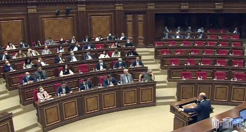 Participants of the vote in the Armenian parliament. Screenshot of the video at the YouTube channel of the parliament https://www.youtube.com/watch?v=zmN6IgGHOK0
