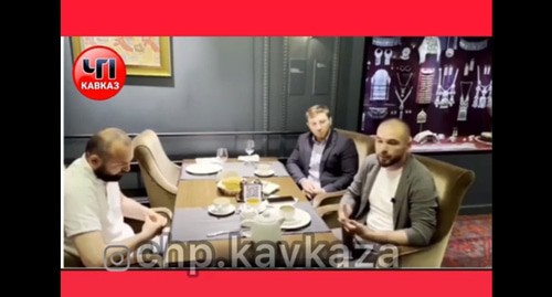 Arsen Luguev (right) assures that he treats the Avars and other peoples of Dagestan with respect. Screenshot: http://www.instagram.com/p/CPTqaz3KahY/