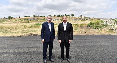 Recep Tayyip Erdoğan (on the left) and Ilham Aliev. Photo: president.az