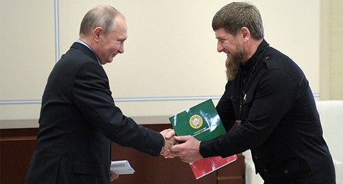 Vladimir Putin (left) and Ramzan Kadyrov. Photo: Sputnik/Alexei Druzhinin/Kremlin via REUTERS