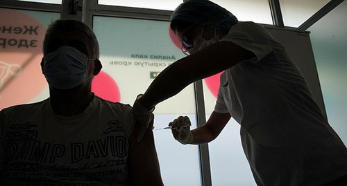Vaccination. Photo: REUTERS/Tatiana Makeyeva