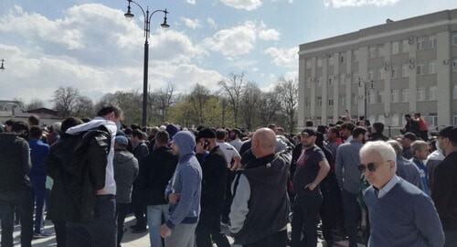 The participants in the Vladikavkaz protest action. April 20, 2020. Photo by Emma Marzoeva for the "Caucasian Knot"