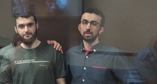 Abdulmumin Gadjiev, Kemal Tambiev (from left to right). Photo by Konstantin Volgin for the "Caucasian Knot"