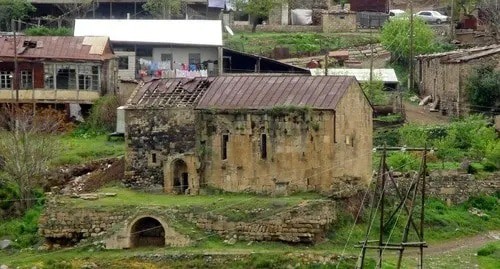 The Tekh village community in the Syunik Region. Photo: http://commons.wikimedia.org/wiki/Category:Tegh#/media/File:Tehg,_S._Gevorg,_2014.15.11_-_panoramio.jpg