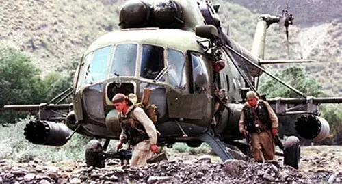 Special forces in the Botlikh District of Dagestan, August 25, 1999. Photo: http://www.aeronautics.ru/chechnya/cgallery.htm