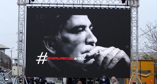 Mikhail Saakashvili's portrait on a street banner. Photo by Inna Kukudjanova for the "Caucasian Knot"