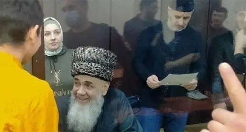 Leaders of Ingush protests in the courtroom. Photo by Alena Sadovskaya for the Caucasian Knot
