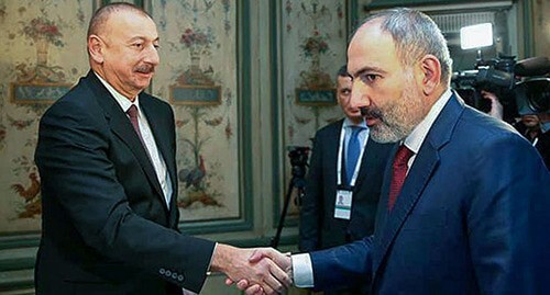 Ilham Aliev (on the left) and Nikol Pashinyan. Photo: press office of the Government of RA