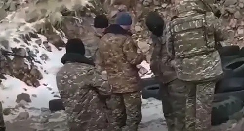 Captured Azerbaijani soldiers. Screenshot:  https://www.youtube.com/watch?v=2CVSoBw8LWU