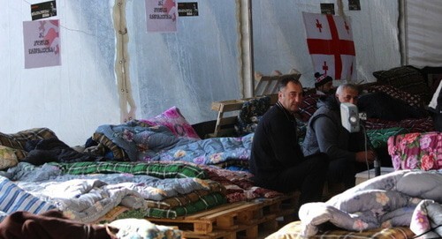Participants of a hunger strike in Tbilisi. Photo by Inna Kukudjanova for the "Caucasian Knot"