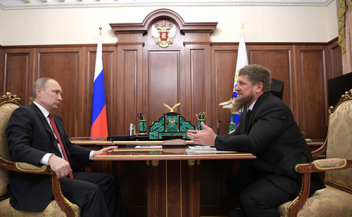 Photo of 2017, which on February 3 illustrated the report about the meeting between Putin and Kadyrov. Source: website of the head of Chechnya. http://www.kremlin.ru/events/president/news/54342/photos