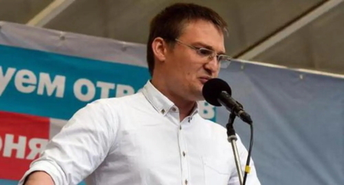 Mikhail Benyash attends rally in support of Navalny in Krasnodar. Photo: Elena Sineok, Yuga.ru