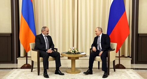 Nikol Pashinyan and Vladimir Putin at the meeting in Moscow on April 19, 2022. Photo by the Kremlin's press ofice http://kremlin.ru/events/president/transcripts/68246