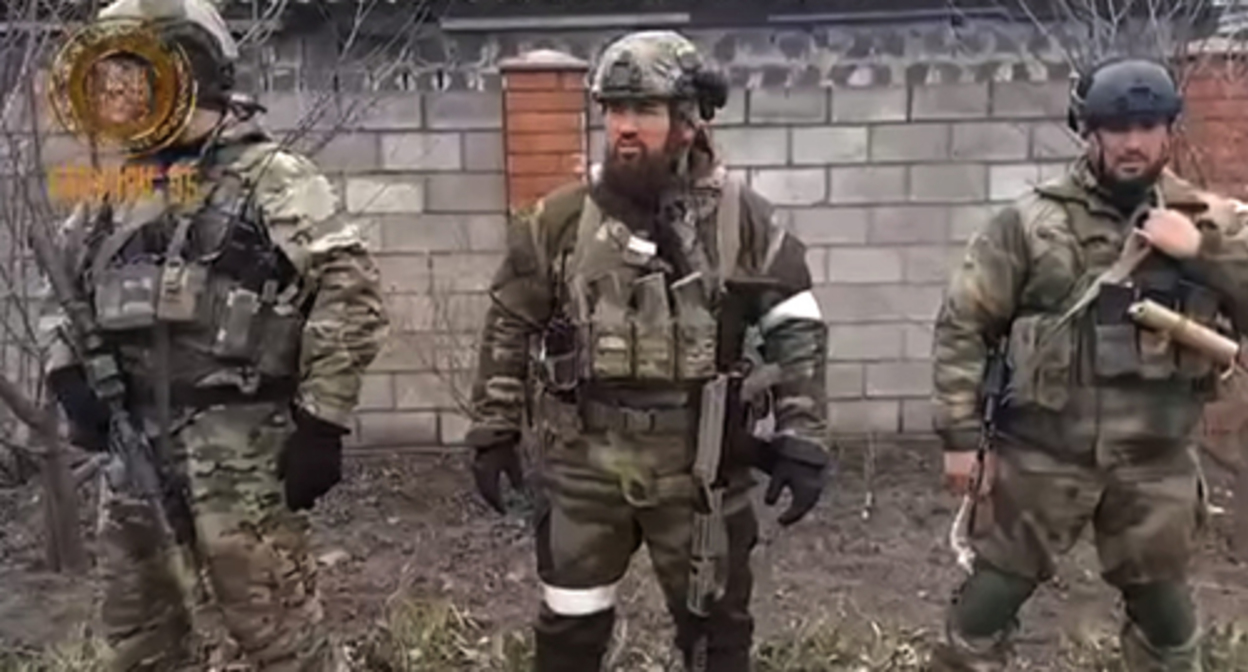 Fighters of the Akhmat Kadyrov Special Purpose Police Regiment. Screenshot of the video by Ramzan Kadyrov https://vk.com/ramzan?z=video279938622_456245464%2Fc76c9050127d6710b1%2Fpl_wall_279938622;