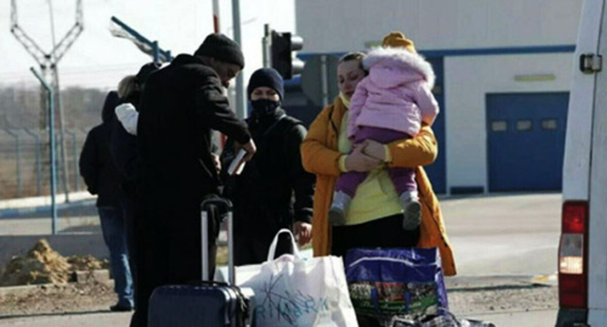 Refugees from Ukraine. Photo: https://media.1istochnik.ru/ https://siktivkar.bezformata.com/listnews/komi-primet-530-bezhentcev/103381643/