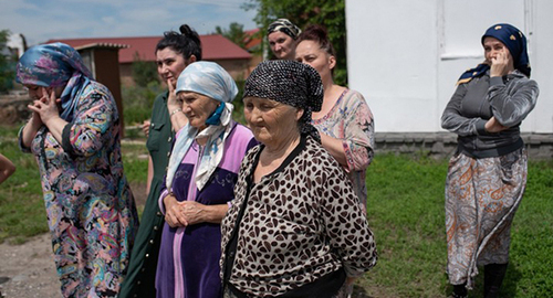 The residents of the barracks located in Fabrichnaya Street. Photo by the press service of the Partiya Dela (The Party of Business) https://partyadela.ru/news/13729/