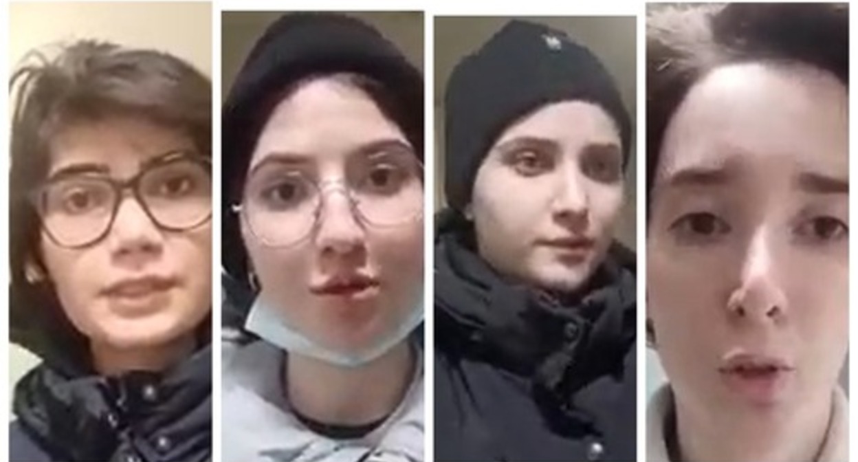 The girls from Dagestan, held by border guards at the "Verkhniy Lars" checkpoint. Screenshots of the video posted on Svetlana Anokhina's Facebook*, collage by the "Caucasian Knot" https://m.facebook.com/mk.ksana? 
Коллаж "Кавказского узла" из стоп-кадров видео, опубликованного в eav=Afa8GrKigGFGet6zeJTzNx7j6jgEpCAZtbrjbTp4HQwOU-nh-b2hvLK6wSyE-ce0SwA&amp;paipv=0