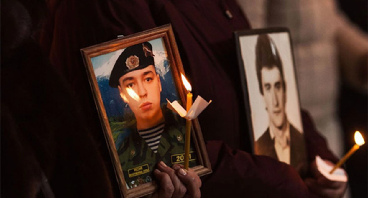 Photos of the militaries perished in the special military operation in Ukraine. Photo by the "Pravo Materi" (Mother's Right) Foundation