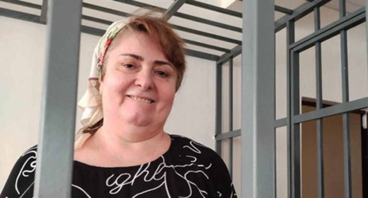 Zarema Musaeva in the courtroom. Photo from the Telegram channel 
"Bakar Yangulbaev"