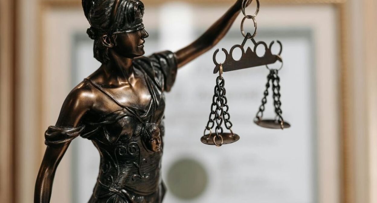 A Themis statue. Photo by Pavel Danilyuk pexels.com