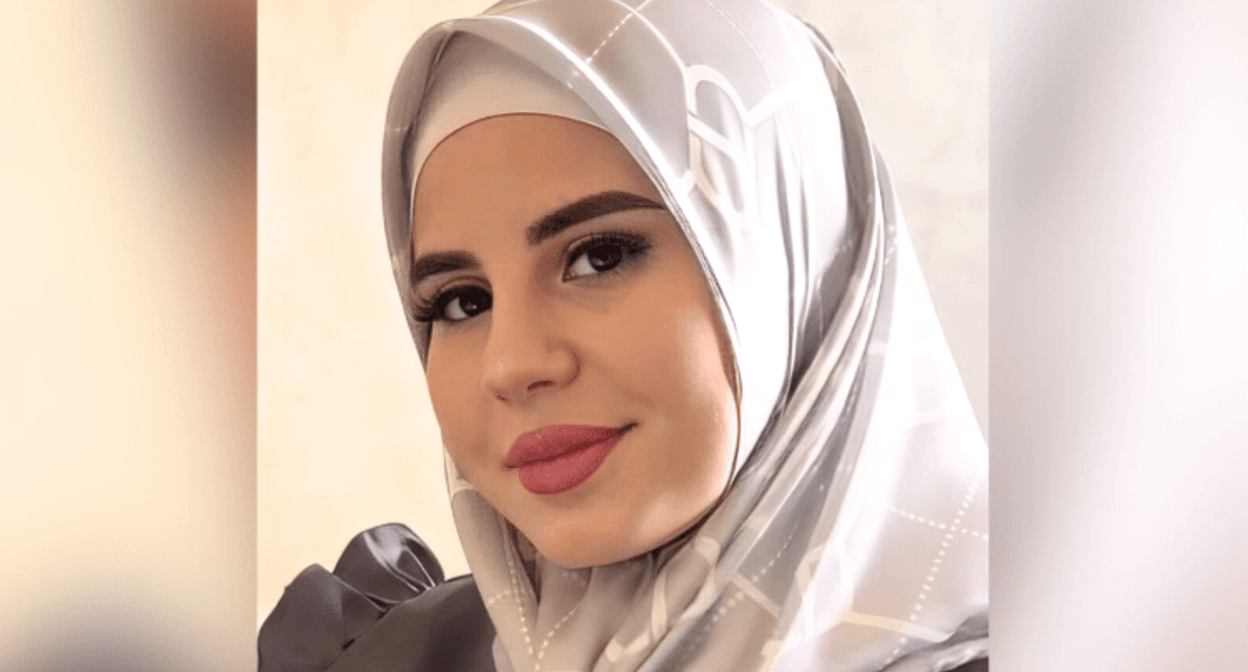 Kristina Kokova. Screenshot of a photo posted on the “Daptar” website on December 3, 2024, https://daptar.ru/2024/12/03/ei-ochen-khotelos-semyu-kak-kristina-iz-podmoskovya-pogibla-ot-ruk-svekra-iz-chechni/