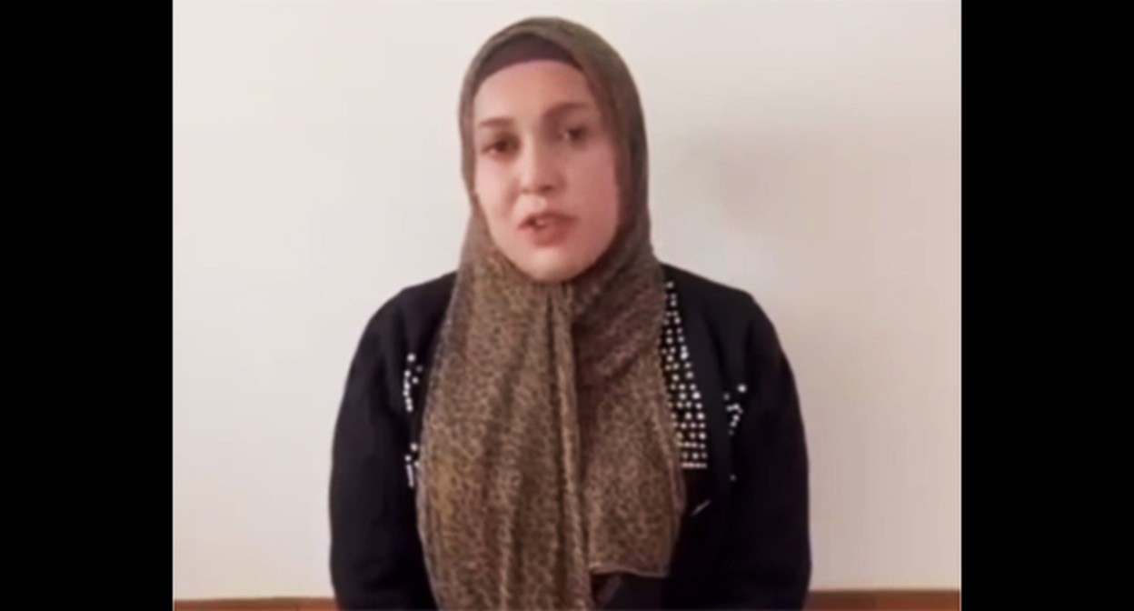 A woman from Stavropol apologized for begging in Ingushetia. April 1, 2025. Screenshot of a video t.me/serdalo_ingushetii/54970