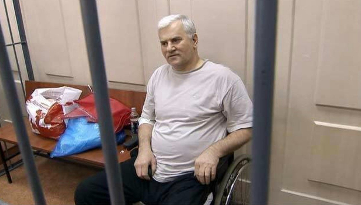 Said Amirov: a video screenshot: https://www.1tv.ru/news/2013-06-14/68795-podsledstvennyy_said_amirov_otstranen_ot_dolzhnosti_mera_mahachkaly