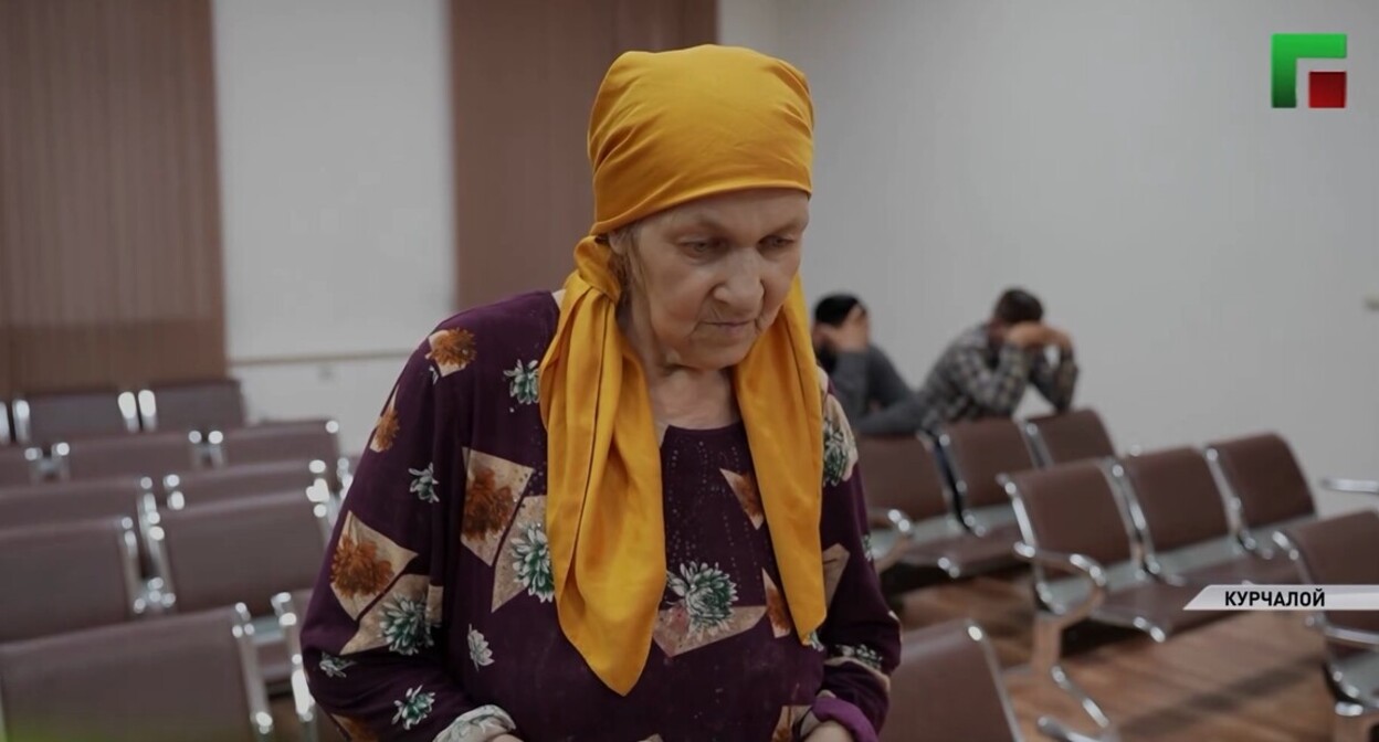 Zara Yakhyaeva. Still from the video by https://grozny-news.net/society/2025/06/17/226346.html