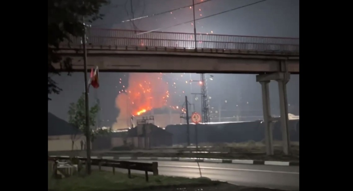 Consequences of a drone attack on a station in the village of Kamenolomny. Video still https://t.me/tutina/9982