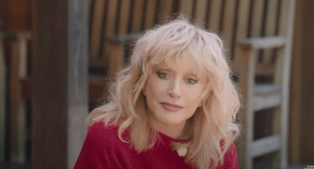 Alla Pugacheva. Still frame from the video from the YouTube channel "Say Gordeeva" from 10.09.25, https://www.youtube.com/watch?v=D6rFxVPz7UI