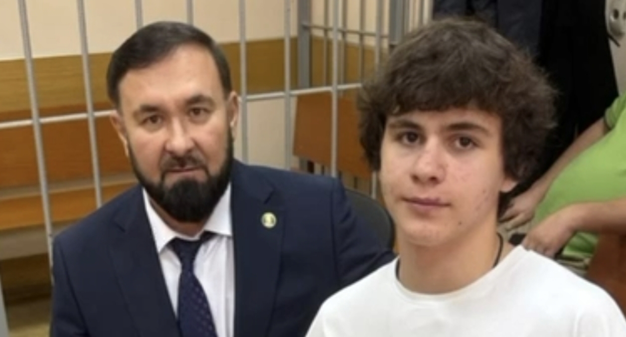 Mansur Soltayev and Roman Murdiev. Still from the Chechnya Today video: https://t.me/chechnyatoday/34929