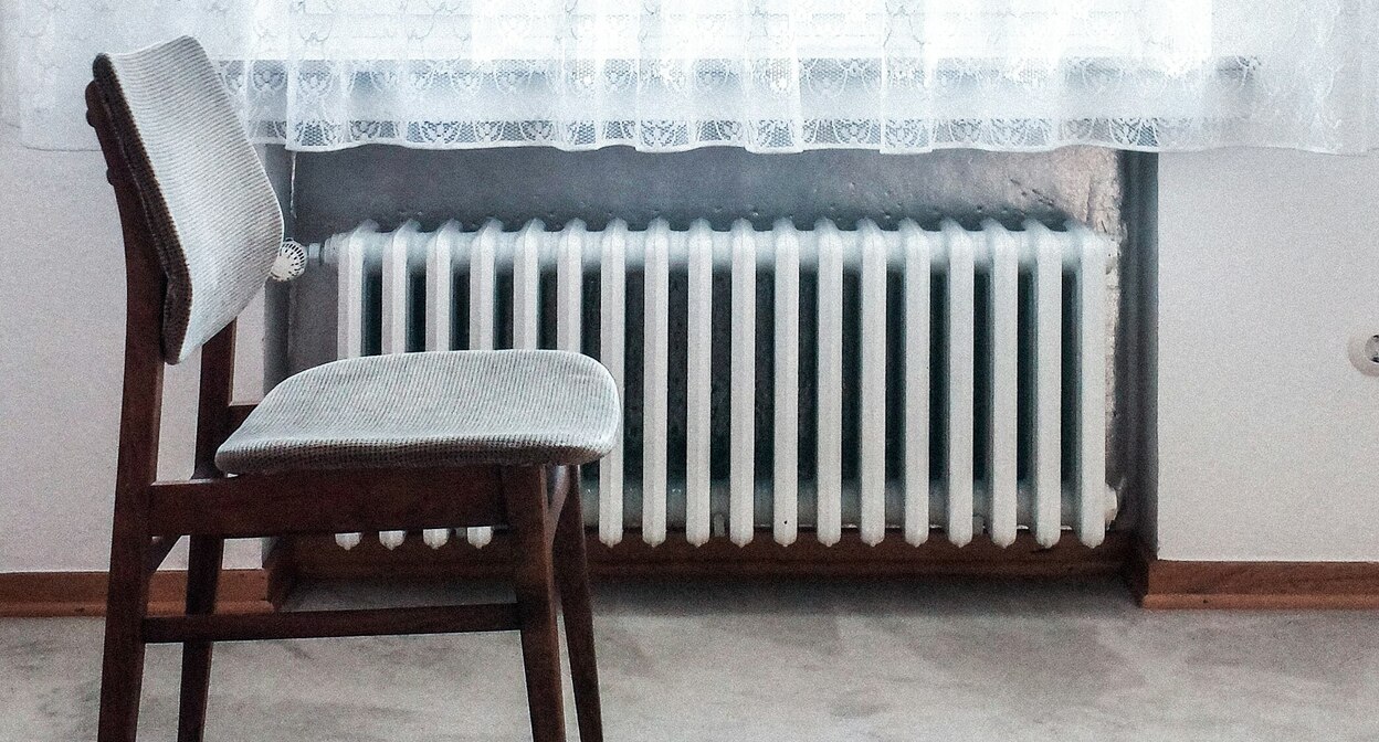 A radiator in the room. Dominik Kuhn / Unsplash.com