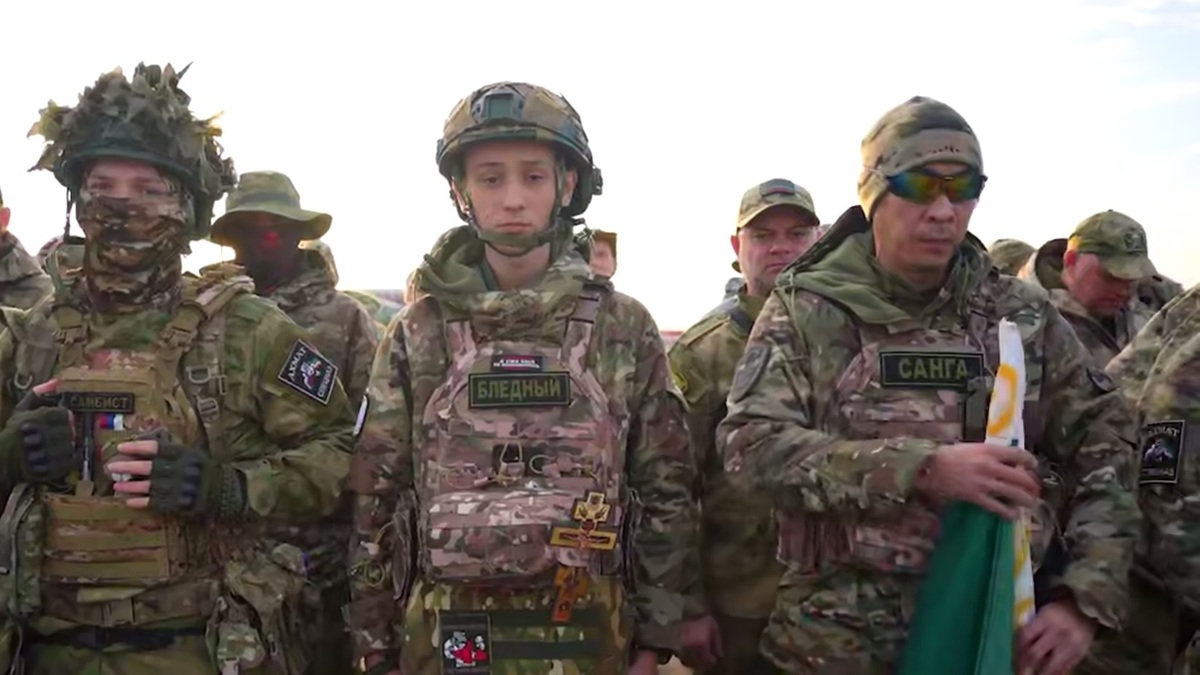 Fighters from the new group sent from Grozny on October 24. Video still from Ramzan Kadyrov / Telegram