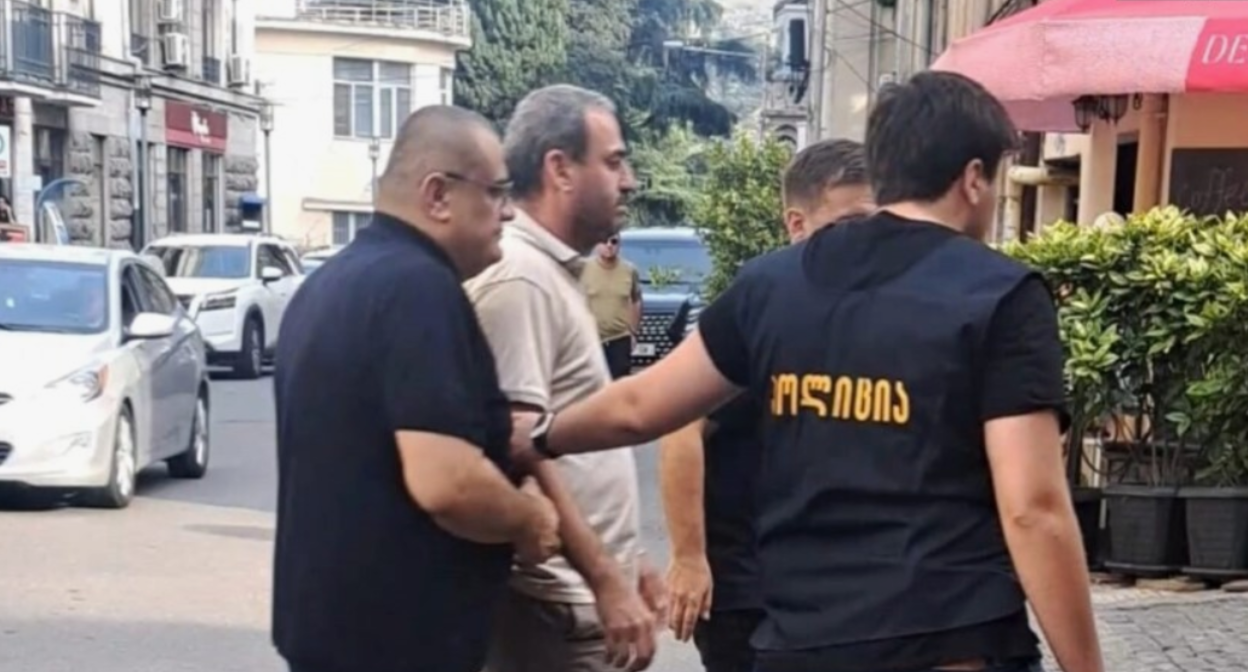 The arrest of Afgan Sadygov. Photo screenshot: https://dzen.ru/a/Z2HkH54sHEmzhxeH