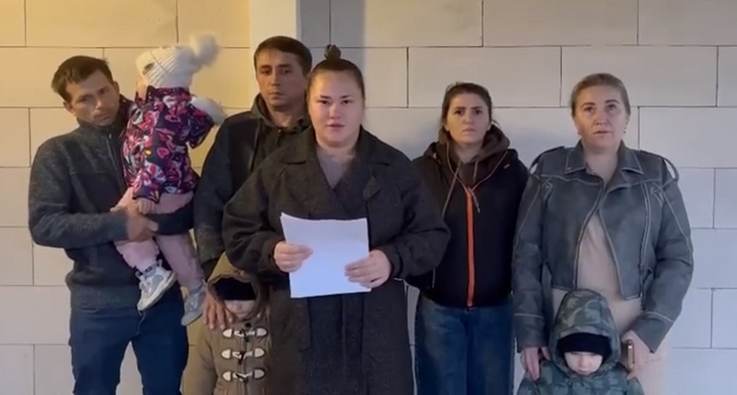 A still from a video message from orphans from Petrov Val to Alexander Bastrykin: https://vk.com/wall-62316332_11939