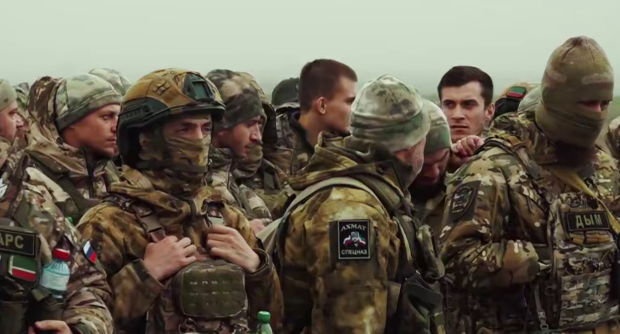 A new group of fighters has flown to the SVO zone. Still from a video from Ramzan Kadyrov's Telegram channel, November 23, 2025, https://t.me/RKadyrov_95/6171.