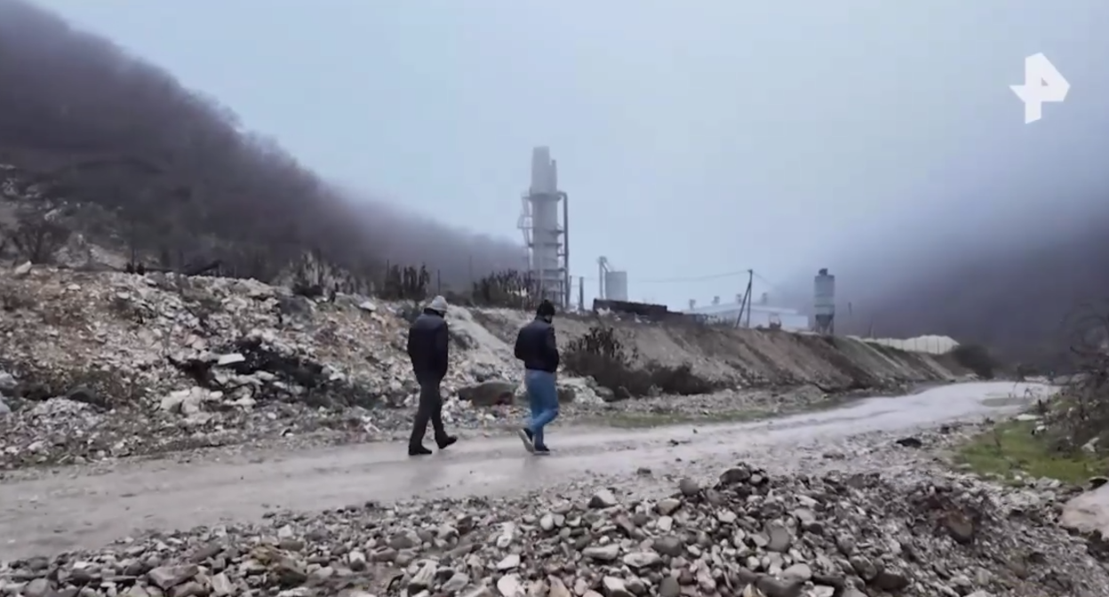 A still from the plant in the Dagestani village of Gulli. Photo: Murad Magomedov Izvestia / Telegram channel