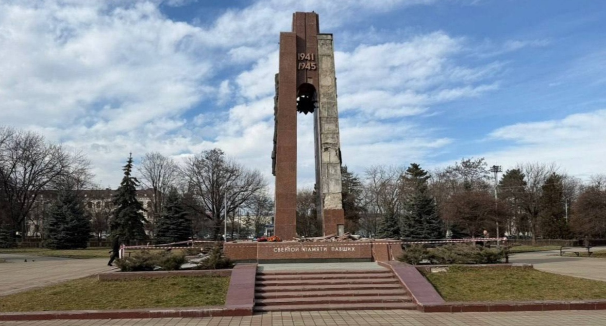 Monument to the defenders of Nalchik who died during the Great Patriotic War. Photo: Investigative Committee of the Russian Federation for Kabardino-Balkaria https://kbr.sledcom.ru/news/item/2057836/