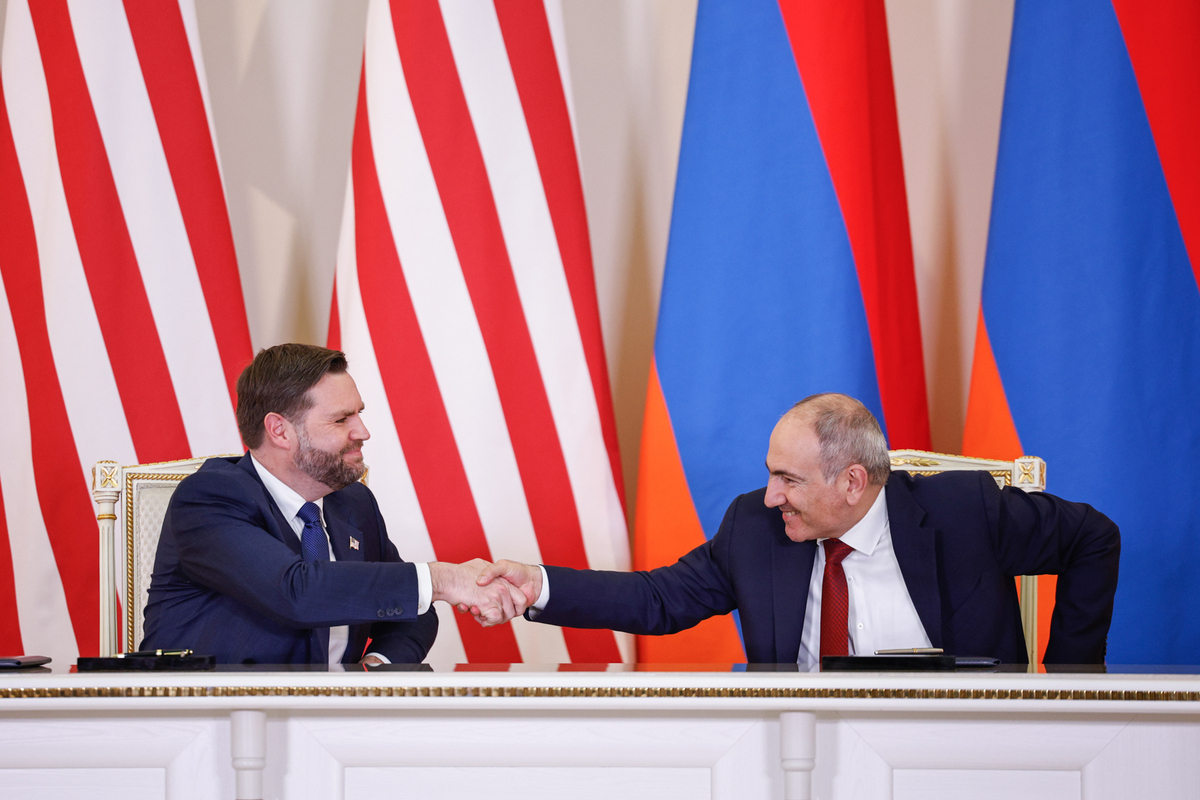 J.D. Vance and Nikol Pashinyan. Source: primeminister.am/
