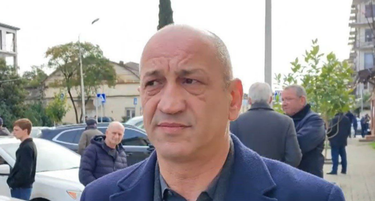 Eshsou Kakaliya. Screenshot of the photo "Aiashara", https://t.me/aiasharaabh/10403.