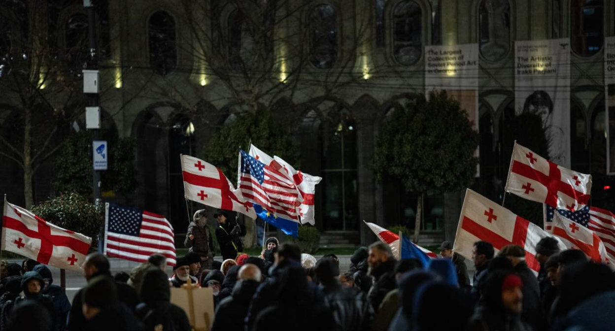 Supporters of European integration protested outside the Georgian parliament for the 462nd day in a row. Photo: Publika / Facebook