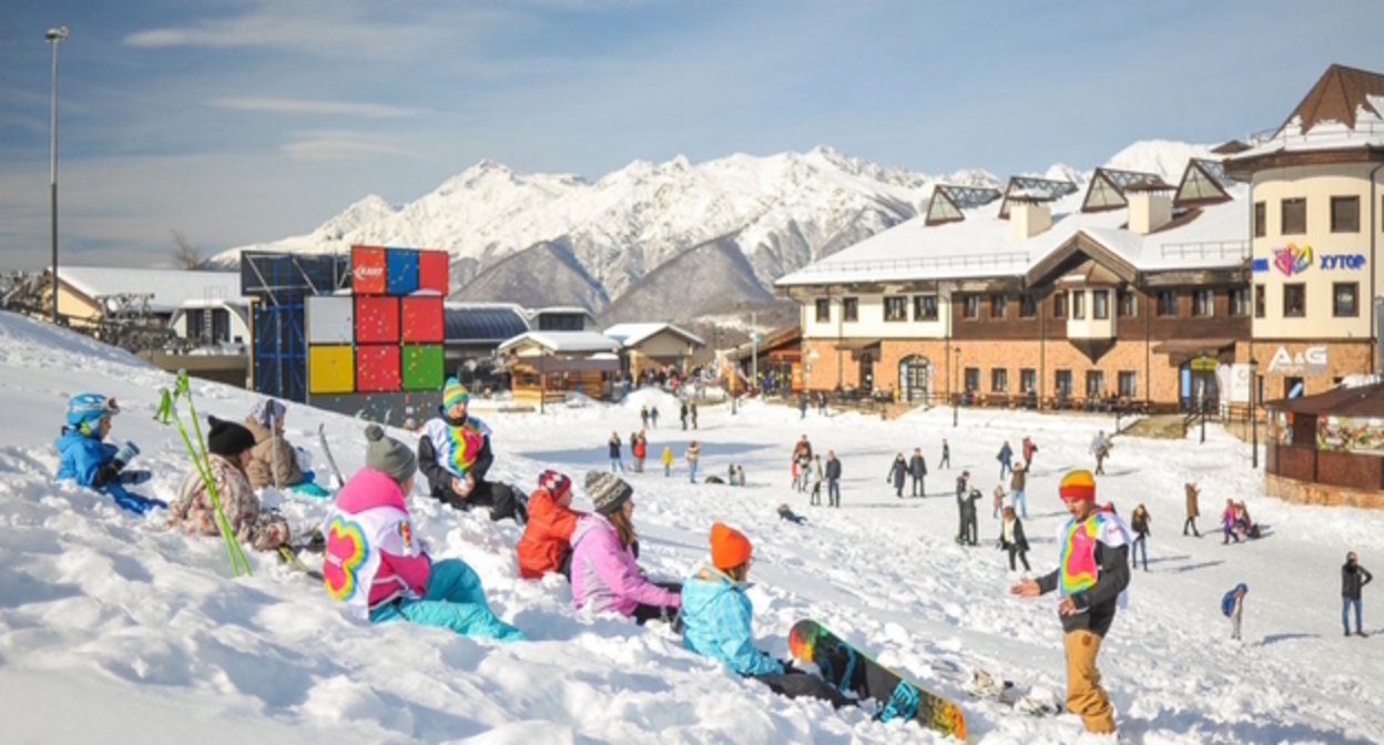 Skiers in Krasnaya Polyana. Photo: funsochi.ru