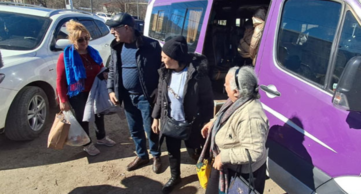 The return of Azerbaijani families to Karabakh. Photo: https://azertag.az/ru/?lang=netherlands%3Fdevice%3DDesktop&page=232?device=Desktop