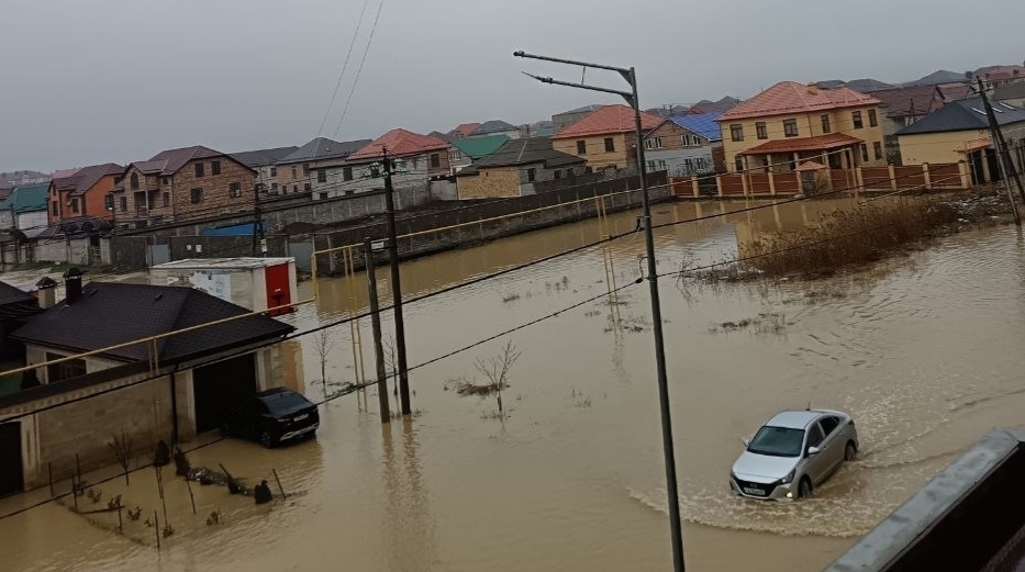Flooding in Kaspiysk. Photo from the Chernovik Telegram channel https://t.me/chernovik/ Flooding in Kaspiysk. Photo from the Chernovik Telegram channel https://t.me/chernovik/