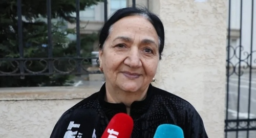 Banovsha Imanova. Photo: Report https://report.az/ru/vnutrennyaya-politika/byvshaya-vynuzhdennaya-pereselenka-ostatok-zhizni-provedu-v-agdame