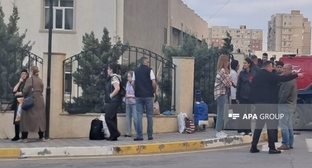 IDPs awaiting transfer to Agdam. May 26, 2026. Photo: APA https://ru.apa.az/sotsium/v-agdam-otpravlena-ocerednaya-gruppa-pereselencev-653814